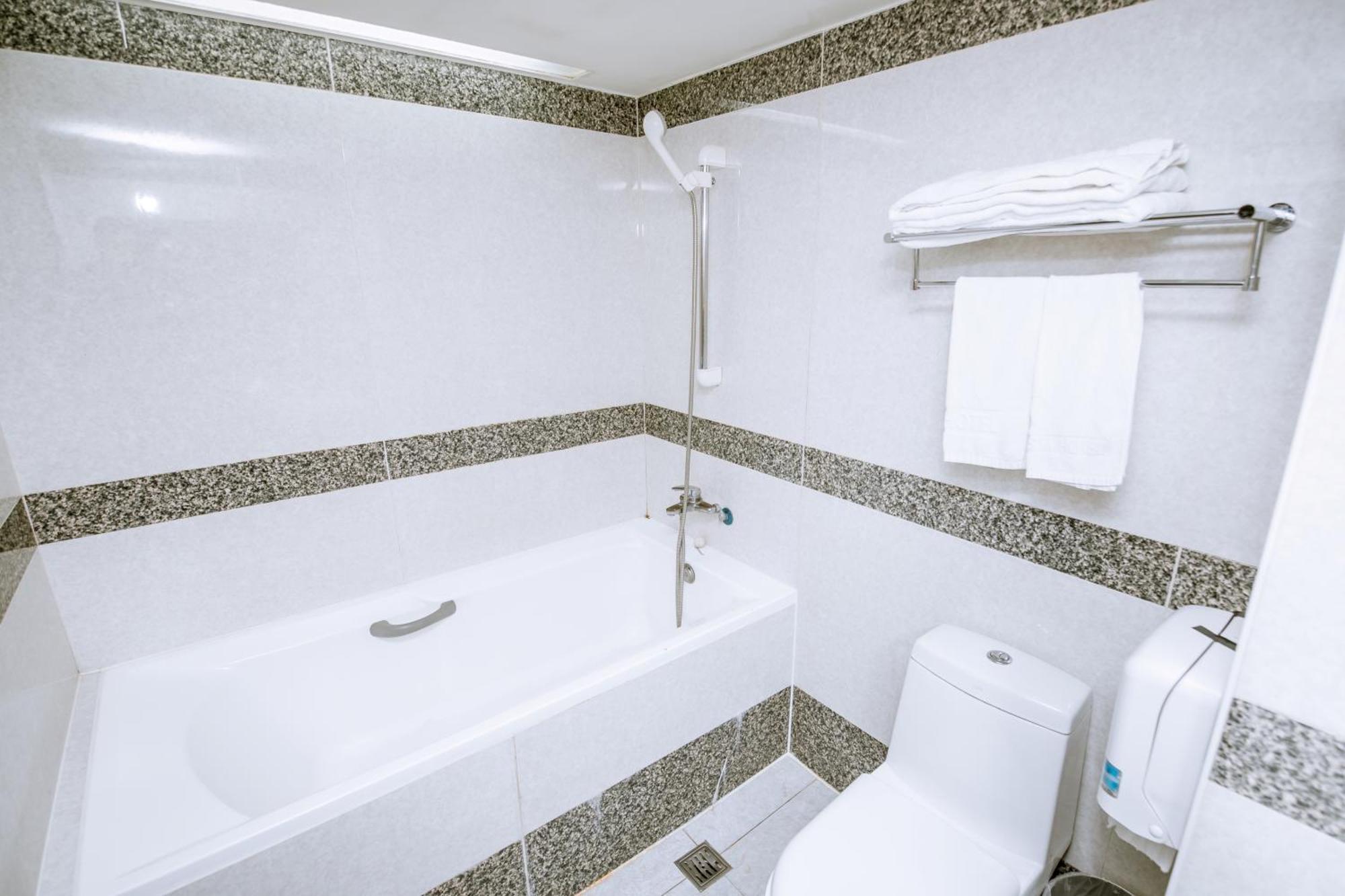 Guide Hotel Taoyuan Fuxing Oda fotoğraf