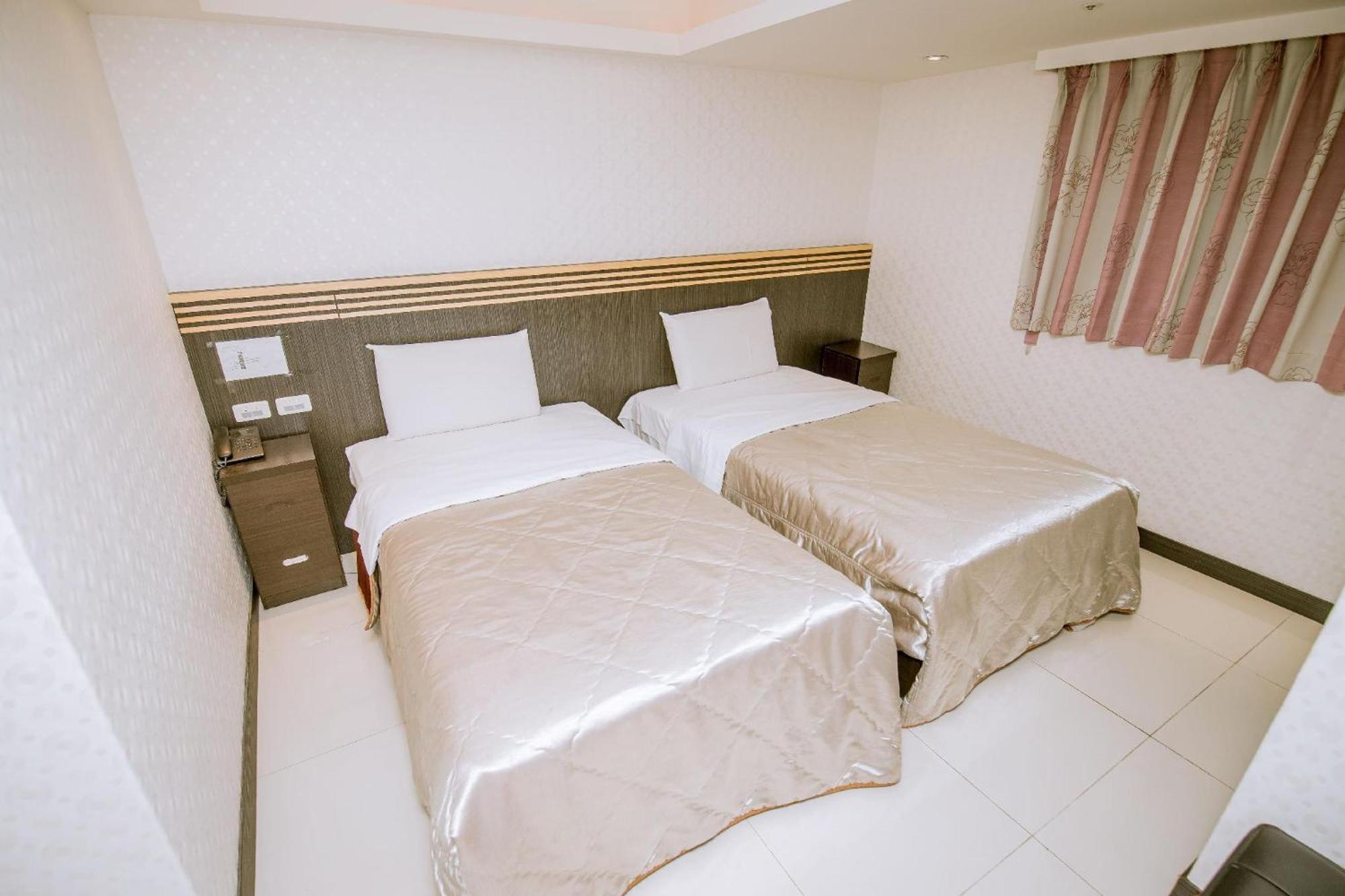 Guide Hotel Taoyuan Fuxing Oda fotoğraf