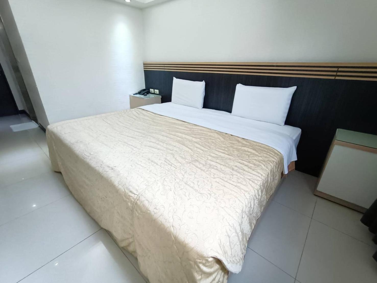 Guide Hotel Taoyuan Fuxing Dış mekan fotoğraf